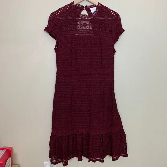 Foxiedox • Ellie Fit & Flare Lace Dress - Picture 5 of 9